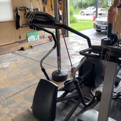 PRECOR Elliptical EFX 5.21i For Sale