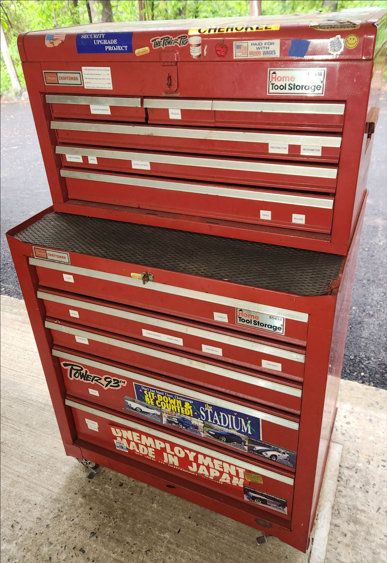 Tool Chest Rolling 11 drawer + Top Tray Tool Box