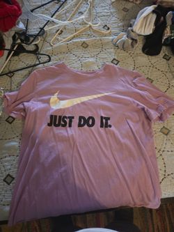 Purple Nike shirt used