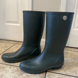 UGG Rain Boots For Women Size 11