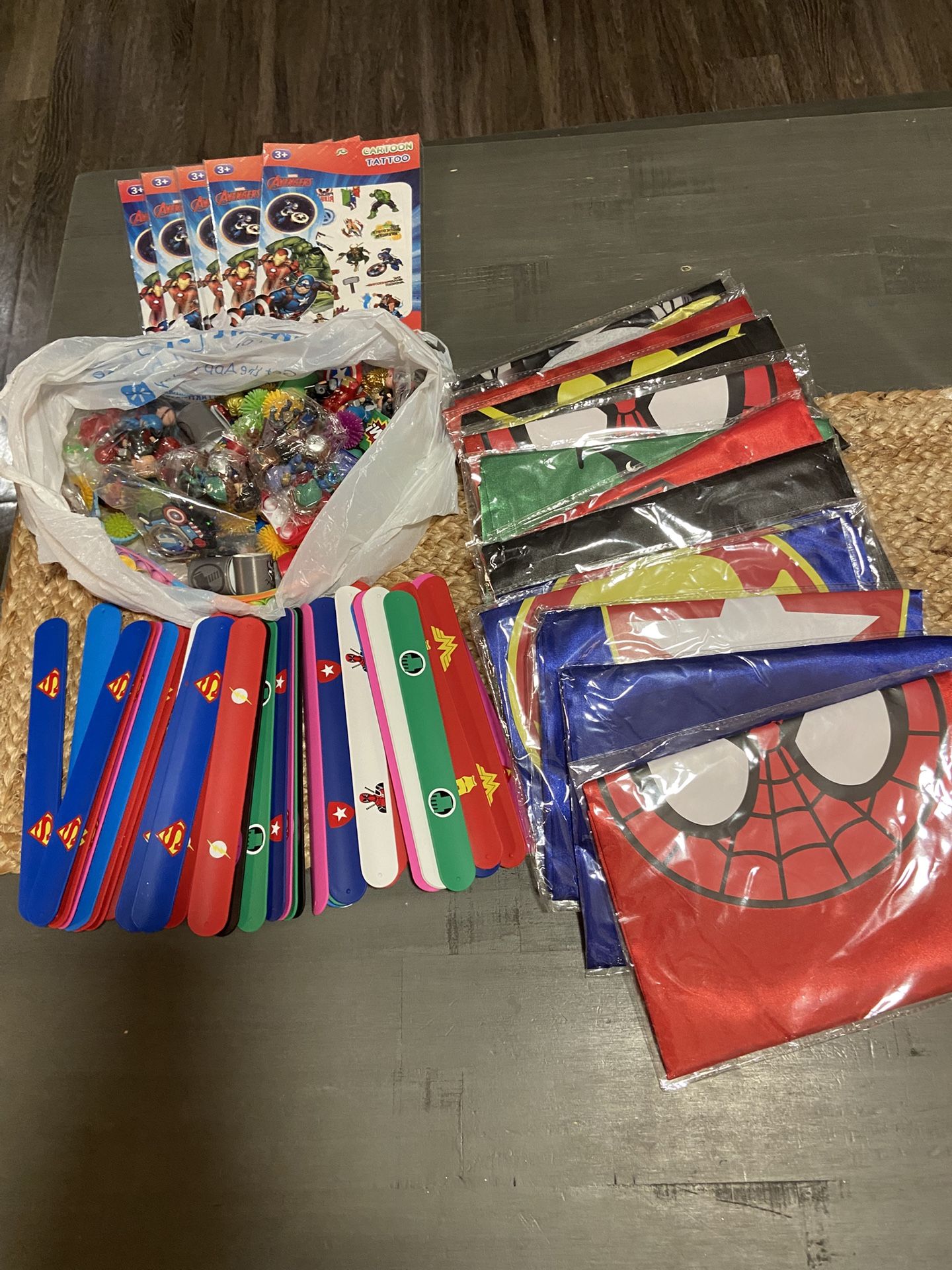Supper Hero Cape & Favors