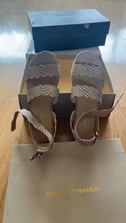 Women’s shoes 7.5