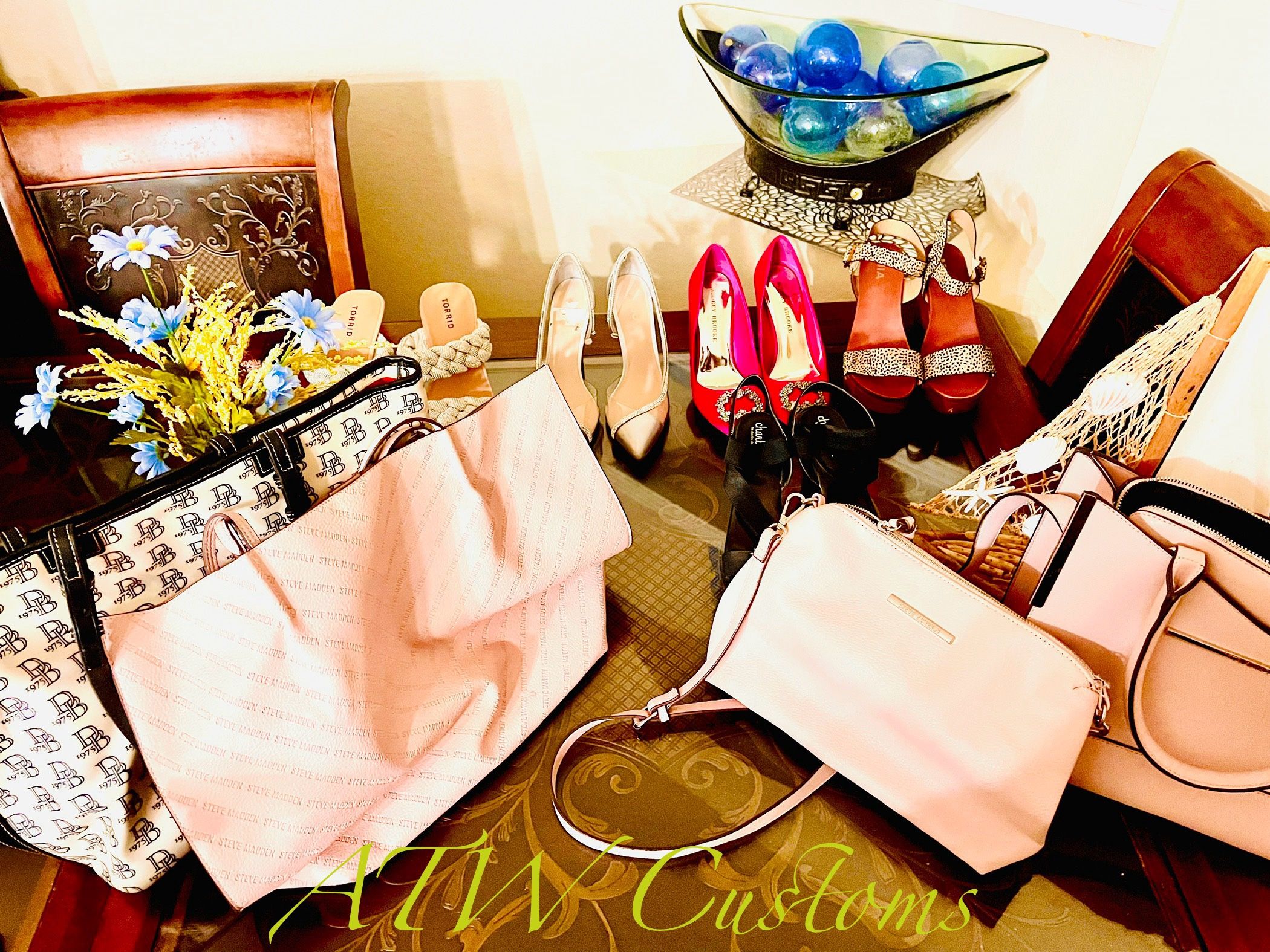 High Quality , Purses And Tote Bags And Shoes Bundle 