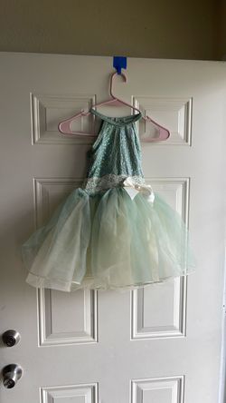 Girls dress