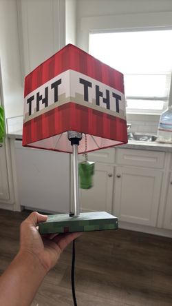 Minecraft tnt light