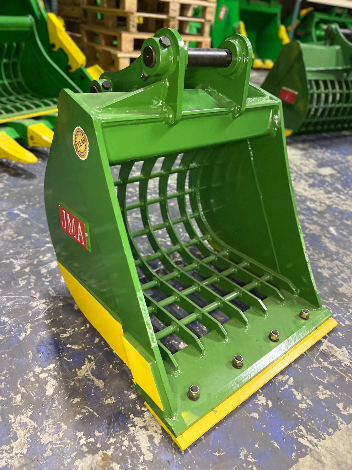 Mini Excavator Caterpillar CAT 304 Skeleton Bucket (Bolt on Edge) 24 inches Width or Similar Machine.
