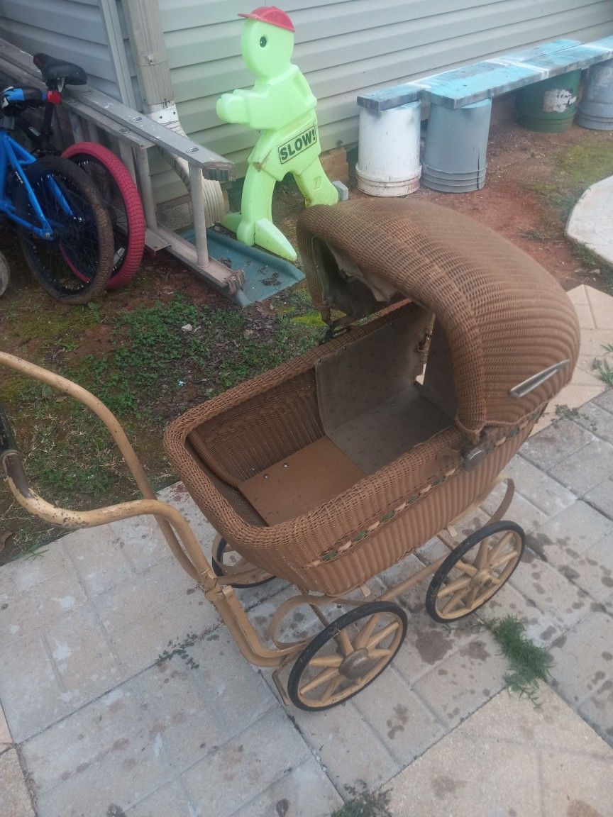 Vintage Buggy Stroller