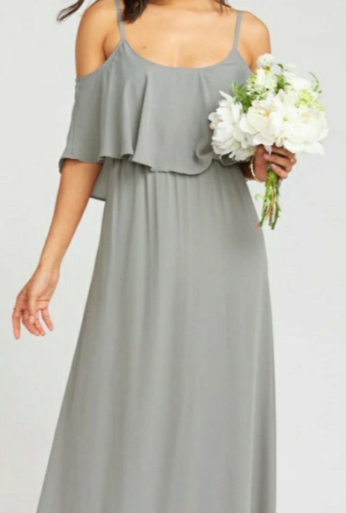 farm rio flounce embroidered maxi dress 4130880890038_009_c_grande.jpg?v=1656109101