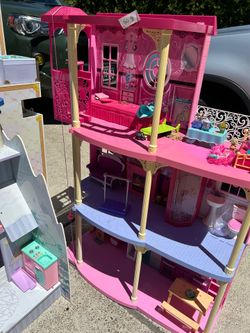 Barbie doll houses