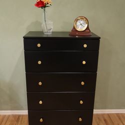Black Wooden Vertical Dresser