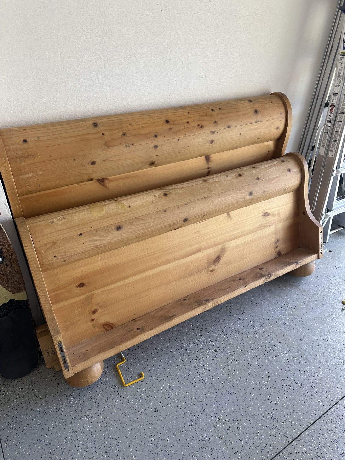 Sturdy QUEEN Bed frame $40