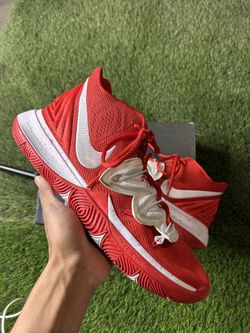 Kyrie 4 