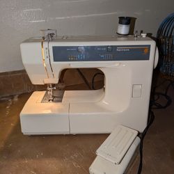 Japan Made Kenmoore Sewing Machine With Pedal And Cord