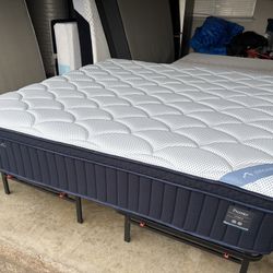 DreamCloud Premier Mattress - King