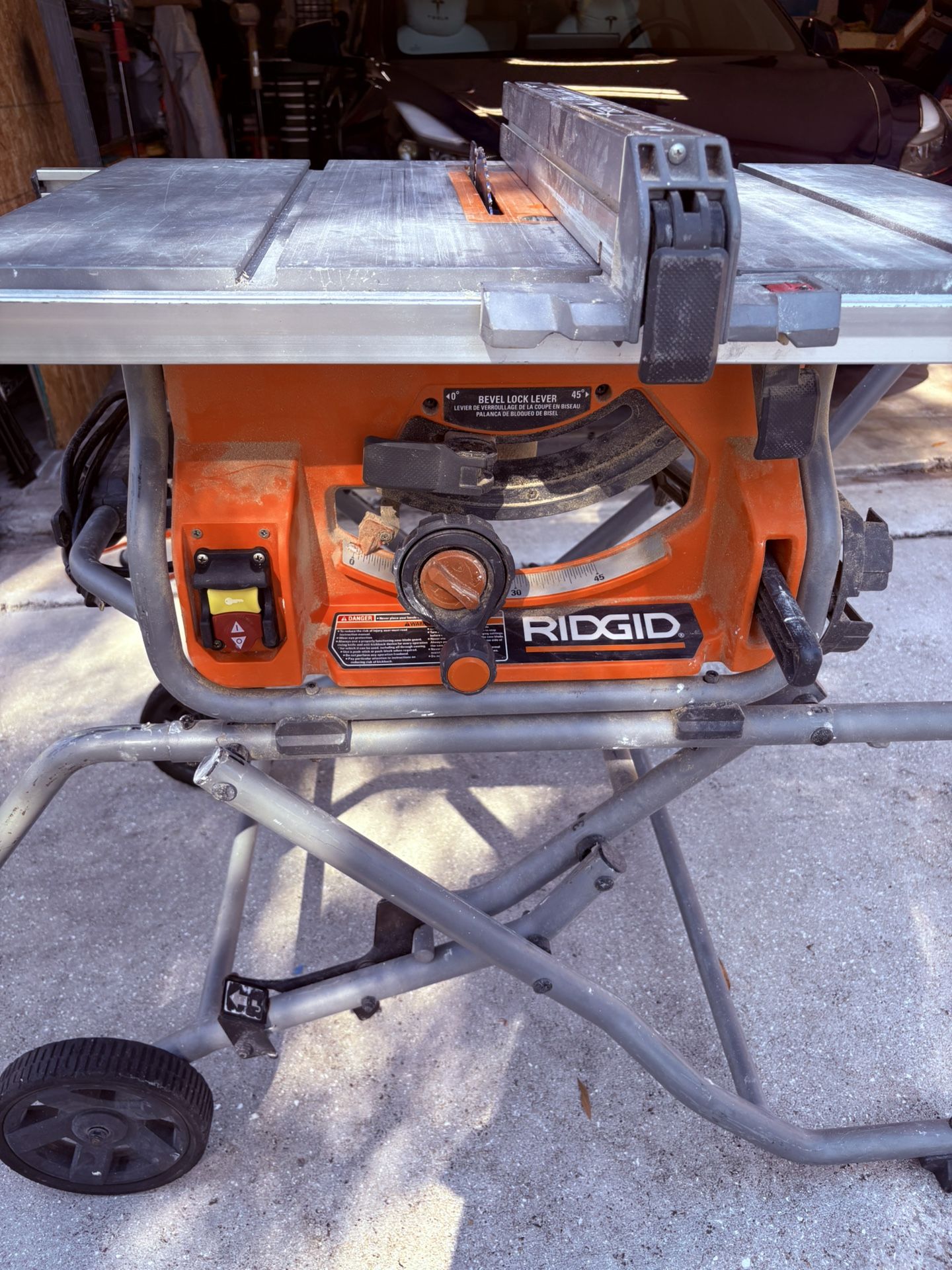 RIDGID 10 in. Pro Jobsite Table Saw with Stand R4514