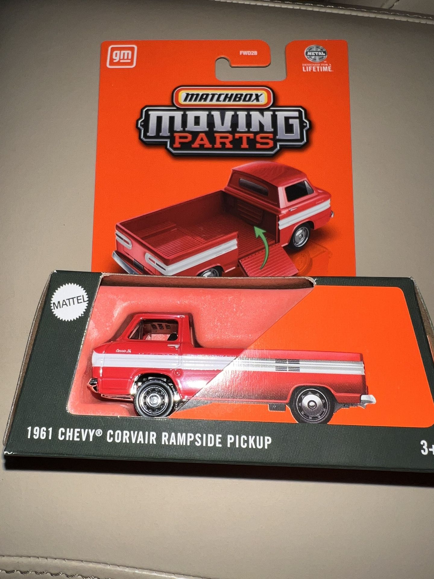 1961 CHEVY CORVAIR RAMPSIDE PICKUP / Die-cast - Matchbox