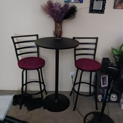 Bar Top And Stools 