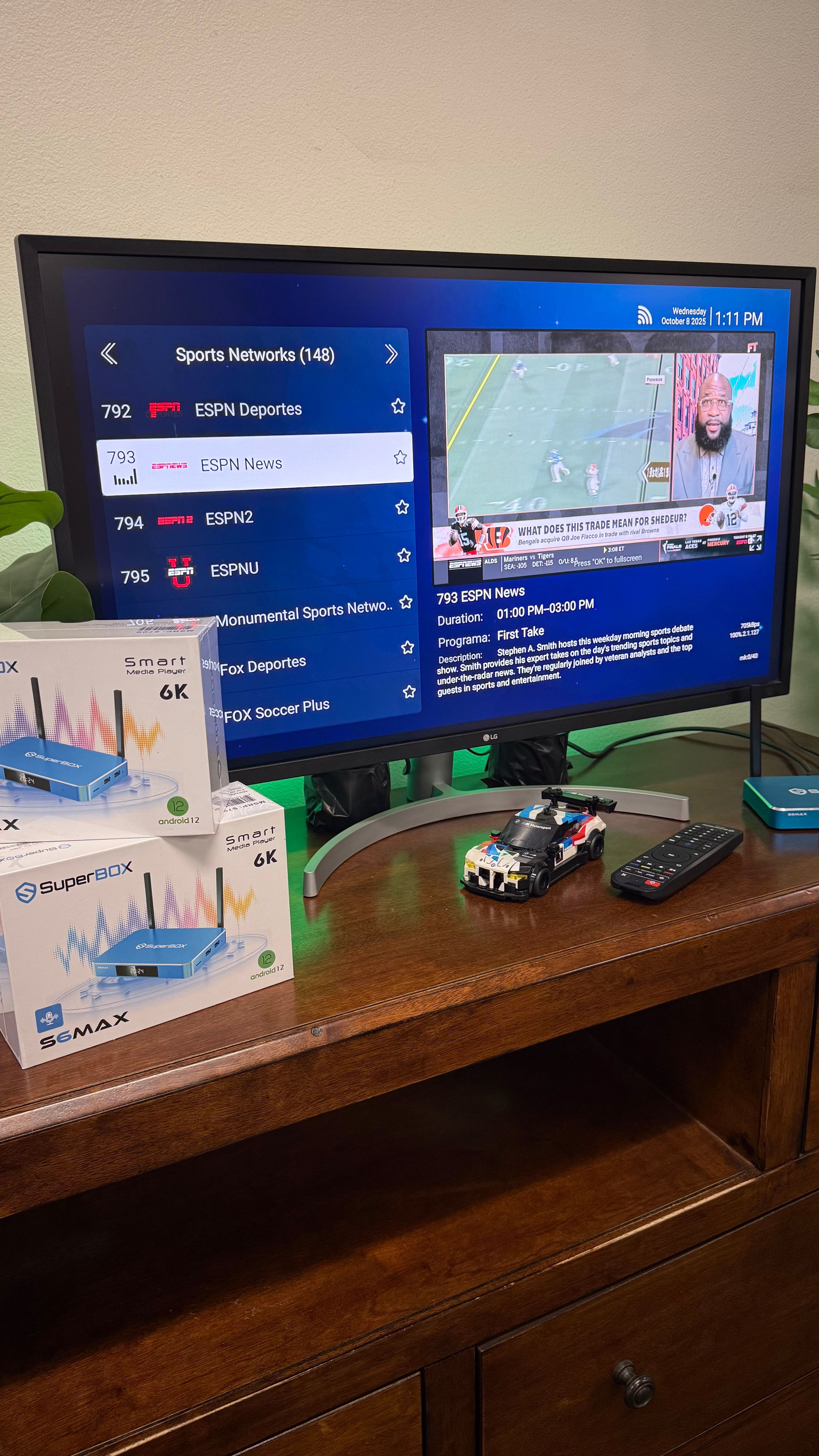 SuperBox S6 Max β Tailgate & Watch-Party Essential