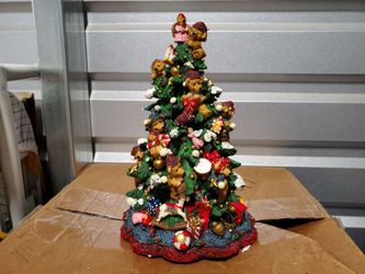 Bear Christmas Tree