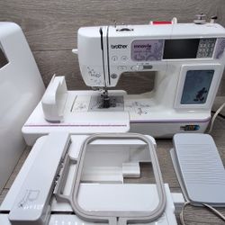 Brother Innov'is 959D Disney Edition Embroidery Sewing Machine Combo W/ Case Accessories