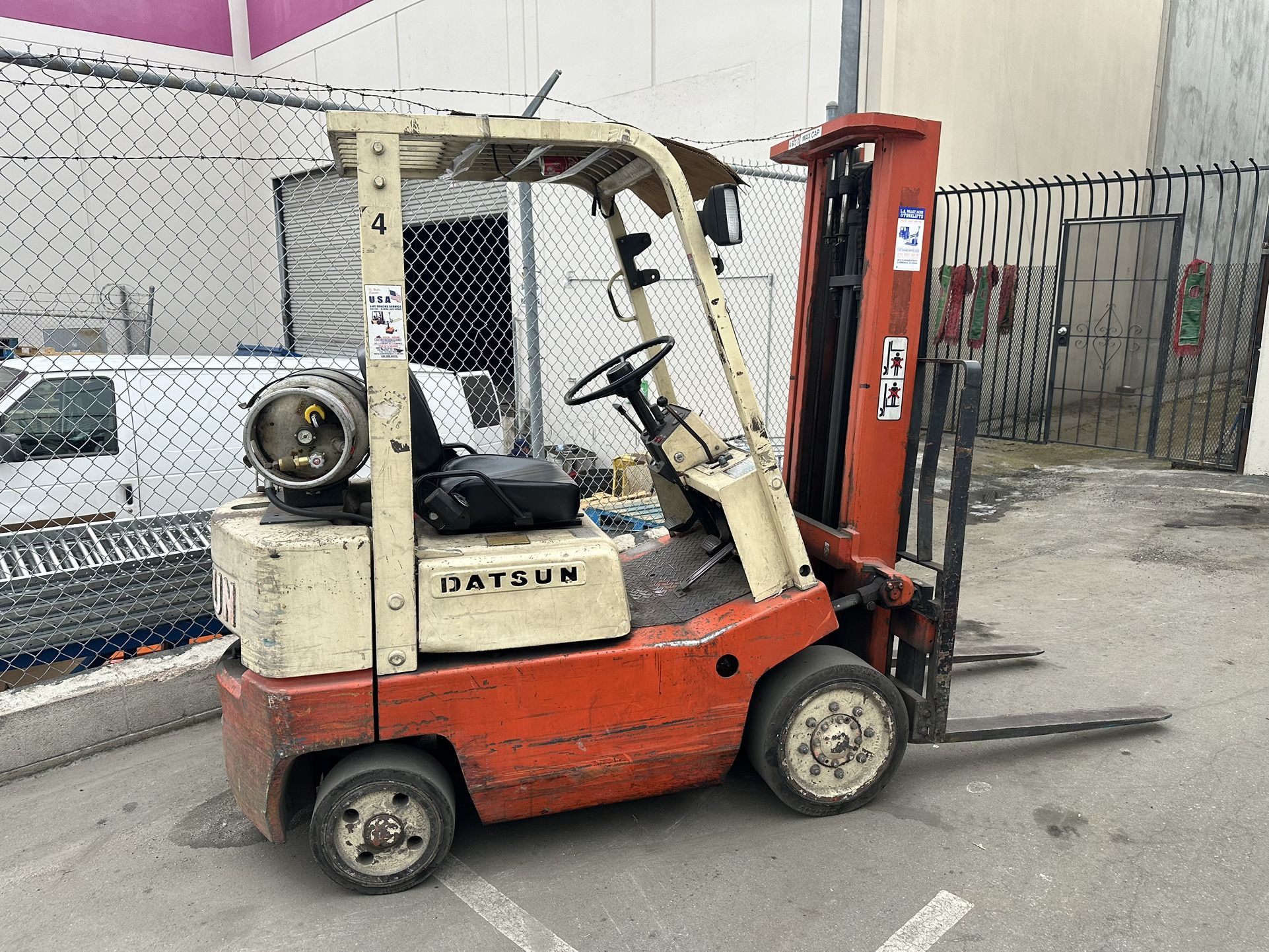 Datsun Forklift 