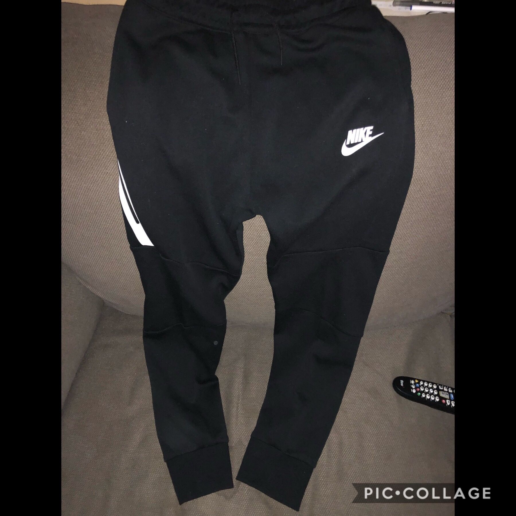 Big kids Nike tech fleece pants size large