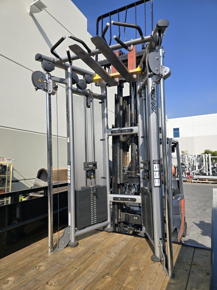 Life Fitness DAP Functional Trainer Gym Equipment Exercise Fitness Weight Machine