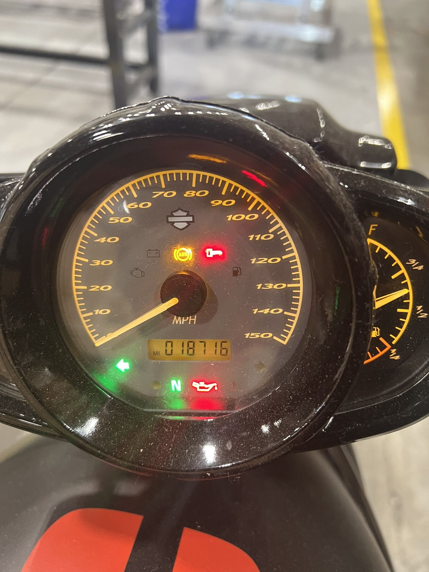 2014 Harley Davidson Vrod night