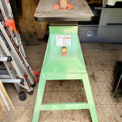 Oscillating Spindle Sander