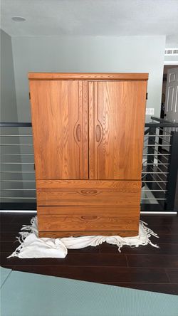 Tv dresser