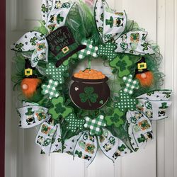 St Patrick’s Day Pot ‘O Gold Wreath 