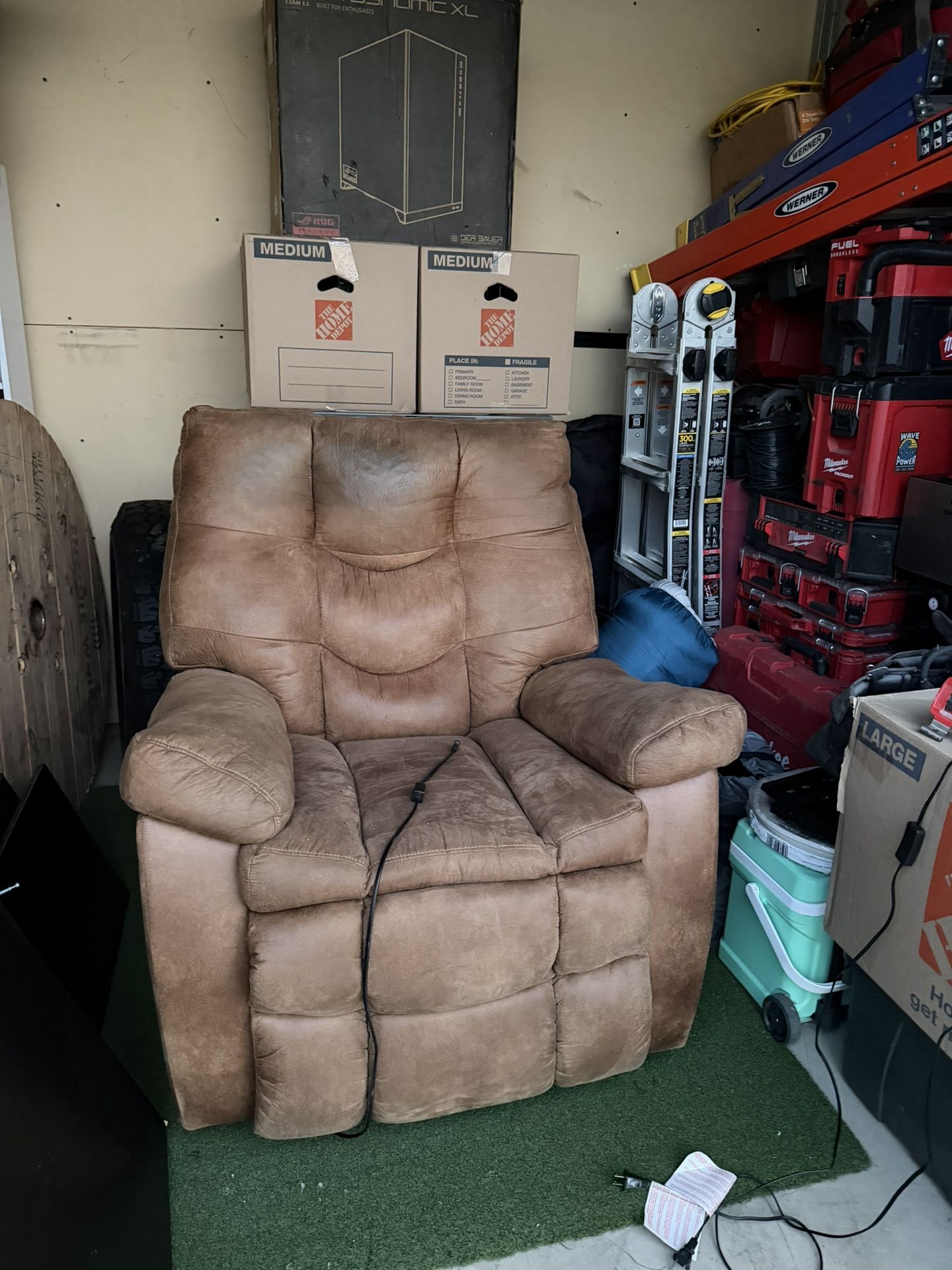 Electric Recliner