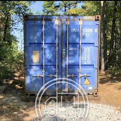 20 & 40 ft Shipping Containers