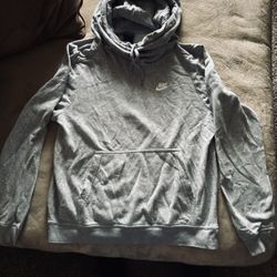 Women’s Nike Sweater Size Small 