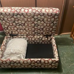 Sofa Ottoman On Rollers With Storage