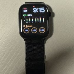 46 MM iWatch 10 Stainless Steel w/ Milanese Loop