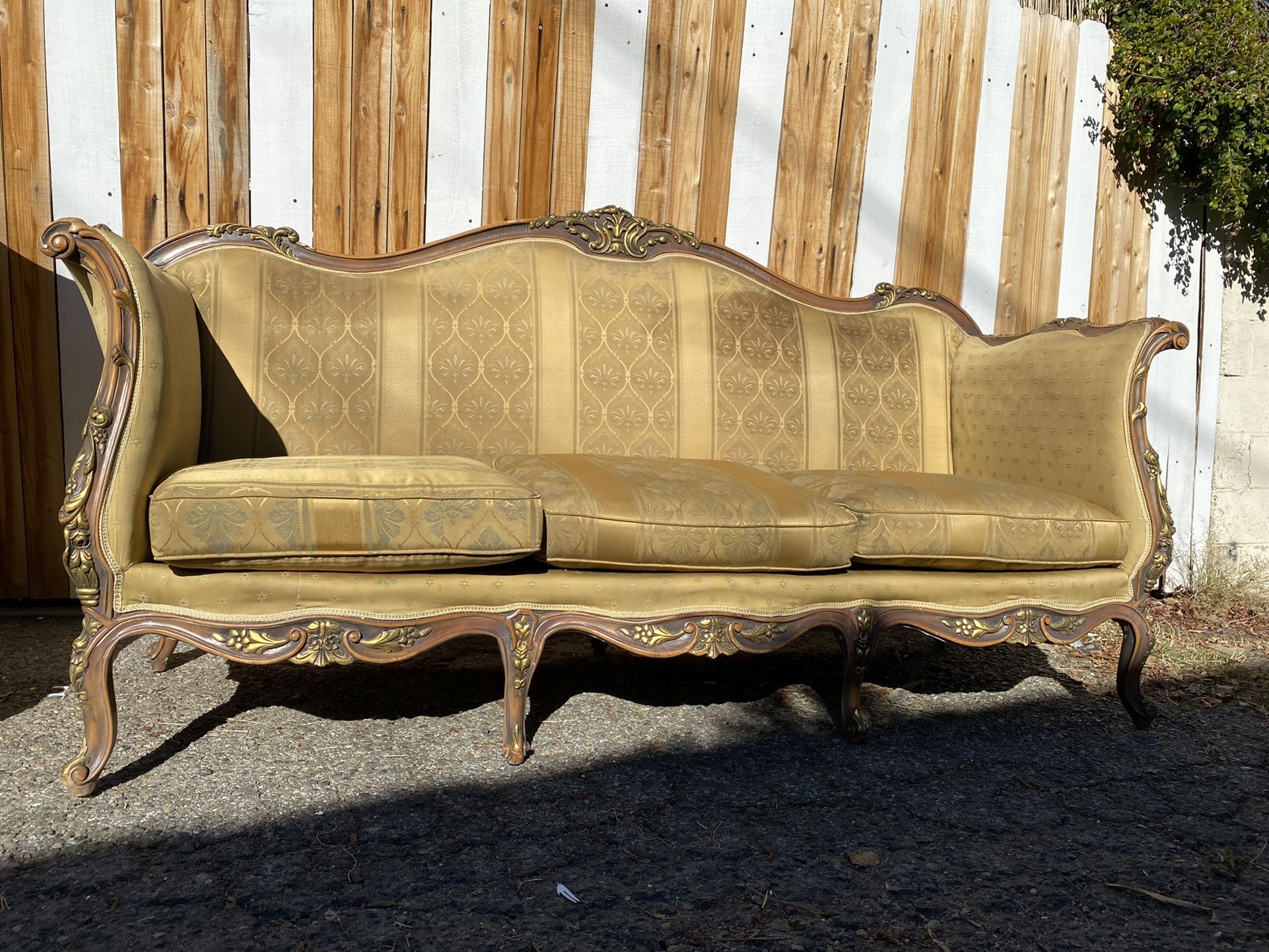 Beautiful Large Antique Couch Sofa Gold Brown Italian Love Seat Chairs Excellent Condition Sturdy Italy