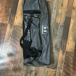 softball/baseball rolling bag 