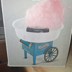 New cotton candy maker never used