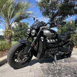 2022 Triumph Rocket 3 GT Triple Black