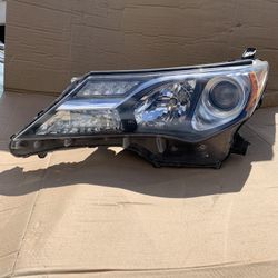 GENUINE OEM 13 14 15 2013 2014 2015 TOYOTA RAV4 LEFT HEADLIGHT HALOGEN