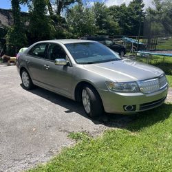 Lincoln MKZ 2009 Great Condition! 