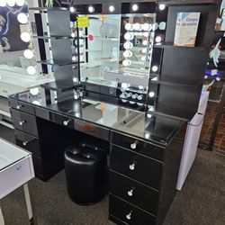 Especial De Navidad Vanity Negro 9 Cajones, Espejo, 2 Shelves $1049 GRATIS STOOL