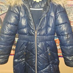 Michael Kors Navy blue jacket with detachable hoodie LIKE NEW in GREAT CONDITIONS. Size 14 large $65