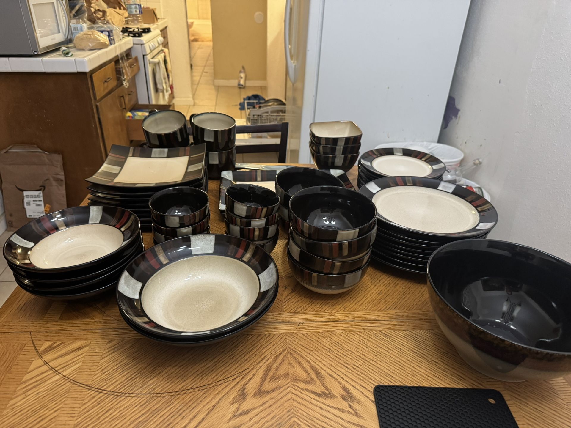 Pfaltzgraff Dishes - Tahoe Design