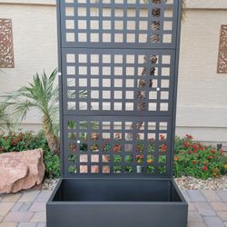 Metal Planter Box with Trellis, 71"x 35"x 16"