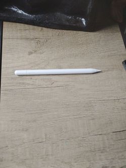 Apple Pencil (2nd Generation) stylus pen.