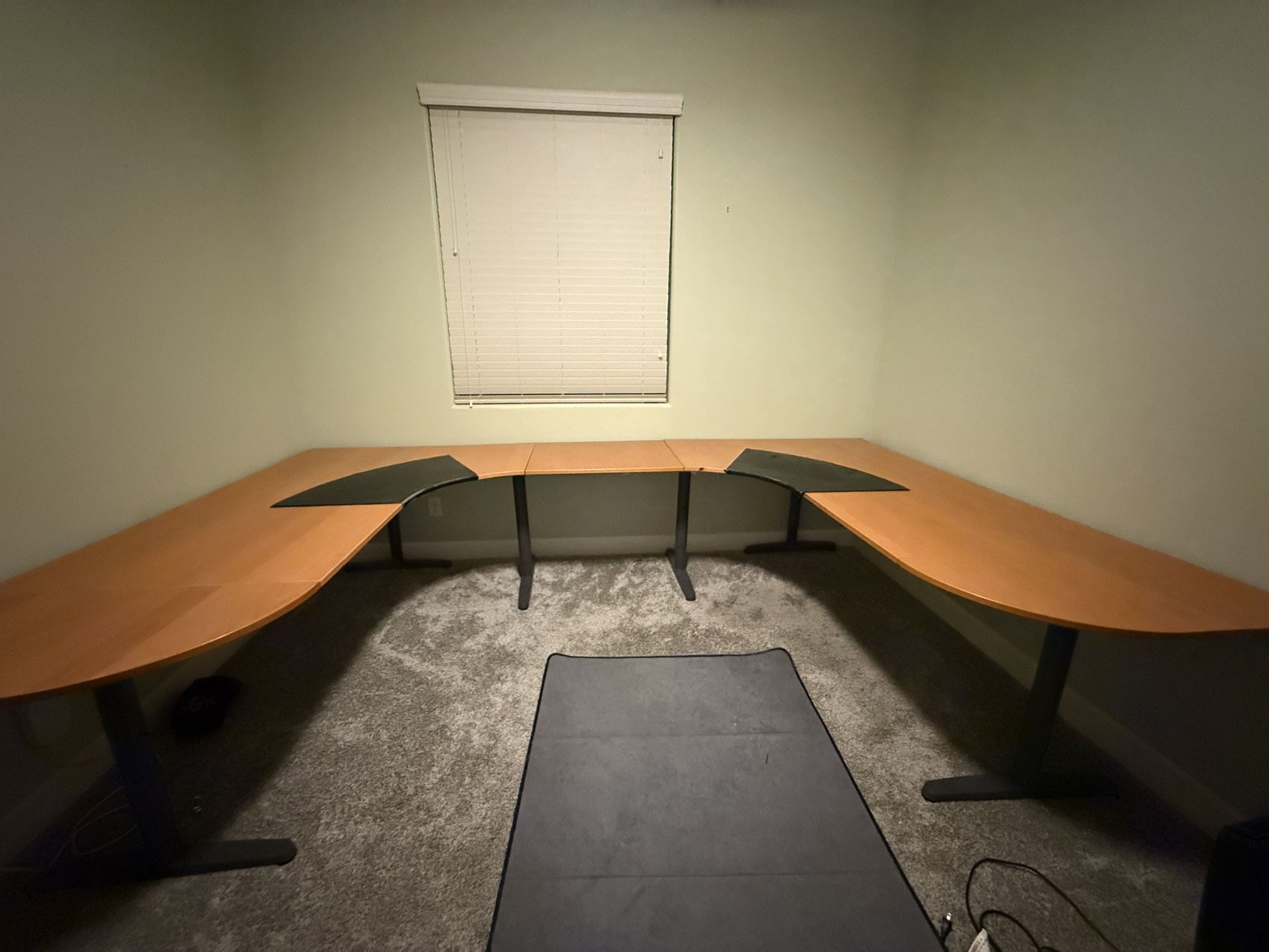 Large Dual Person u -shaped Desk