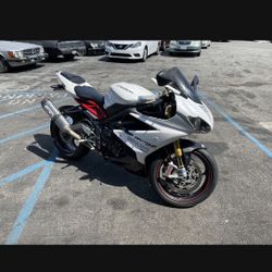 2014 Triumph Daytona 675R