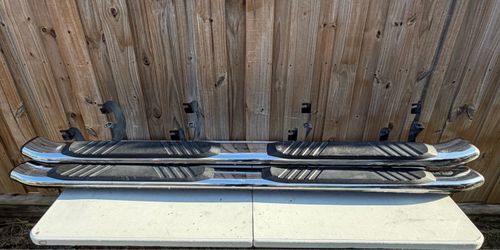 19-26 Chevrolet Silverado/GMC Sierra 1500 CrewCab Side Steps Running Boards